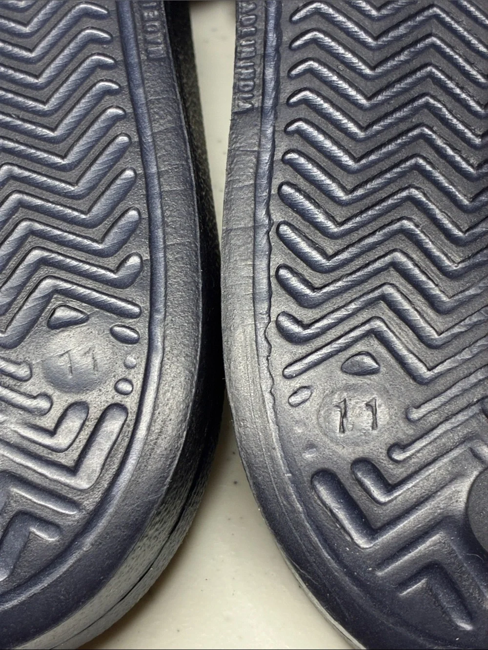 Adidas Cloudfoam Comfort Slide Sandals Navy White Stripes Size 11